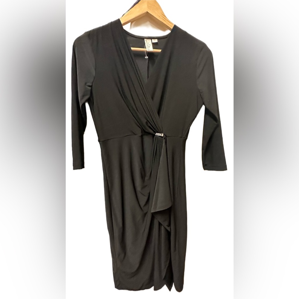 NWT! Black BodyCon Formal Dress (Small)